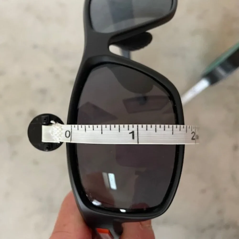 GILLZ GZS-Classic C.104 Black Polarized Frames Sunglasses 64-16